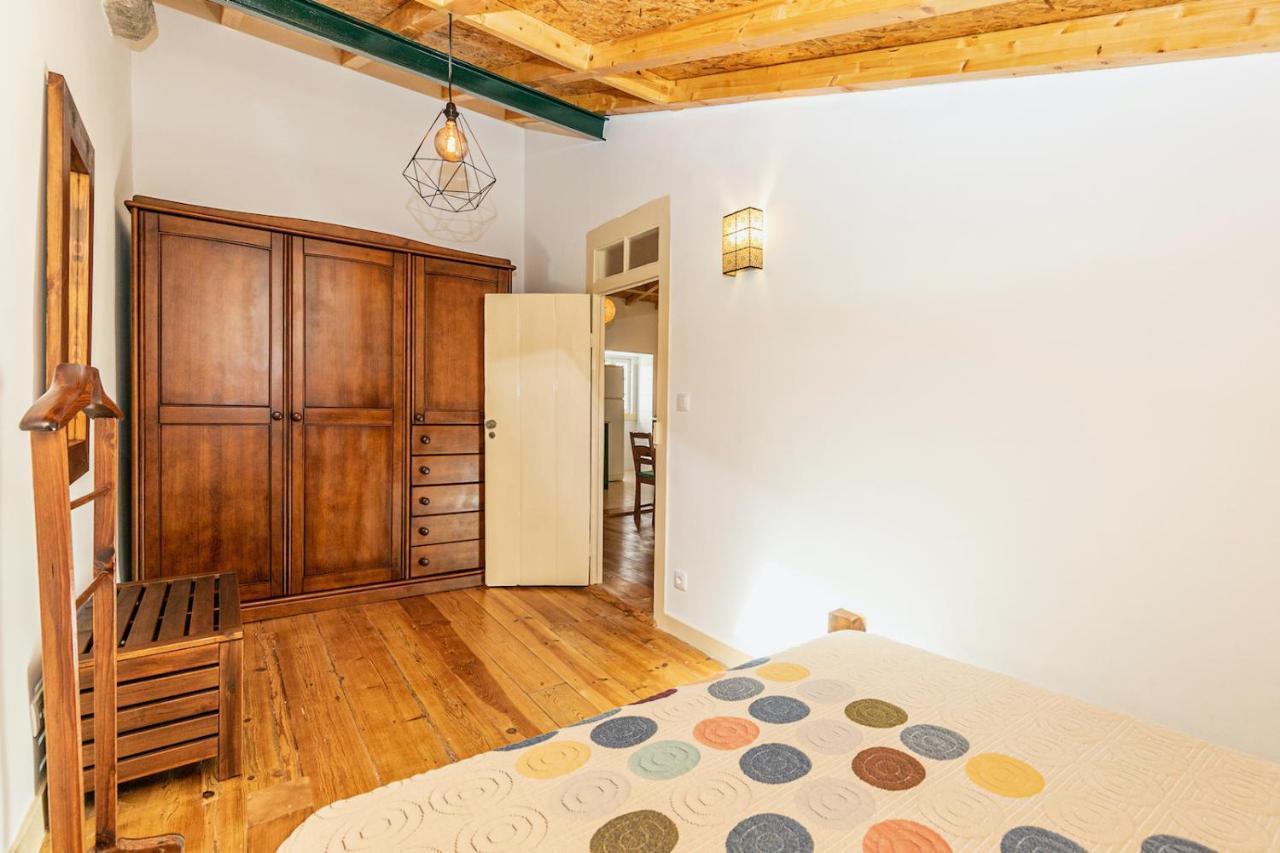 Moderno Apartamento Em Bairro Tipico Lisboeta Lisboa Kültér fotó