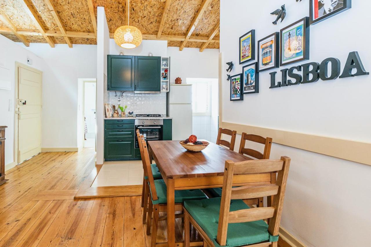 Moderno Apartamento Em Bairro Tipico Lisboeta Lisboa Kültér fotó